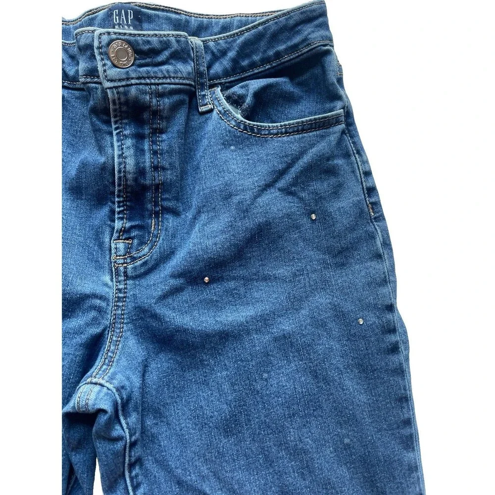 GAP details brand